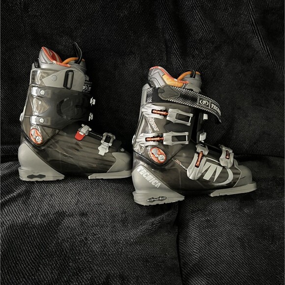 Tecnica Ski Boots Diablo Flame 26.5 Mens 260-265Skiing 304mm Sz 8.5 Italy